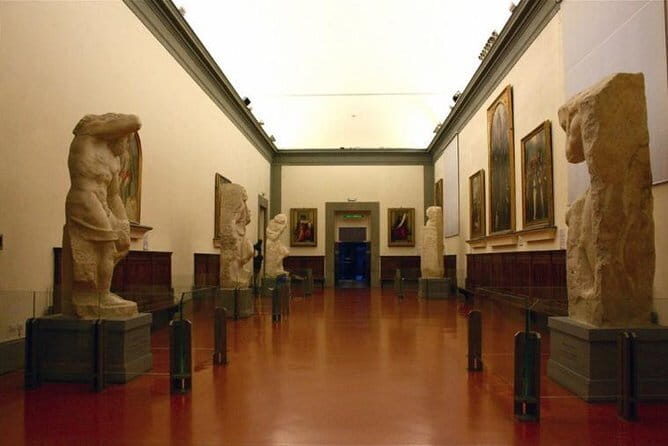 Skip The Line Florence Accademia Gallery Tickets with Priority Entrance - The Logistics: Timing, Meeting Point, and Practical Tips