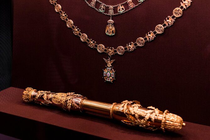 Skip-the-line Imperial Treasury Vienna Private Guided Tour - The Itinerary: What You Can Expect