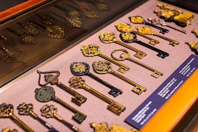 Skip-the-line Imperial Treasury Vienna Private Guided Tour - The Sum Up