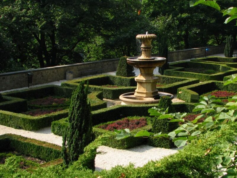 Skip-the-line Ksiaz Castle from Wroclaw by Private Car - Key Points