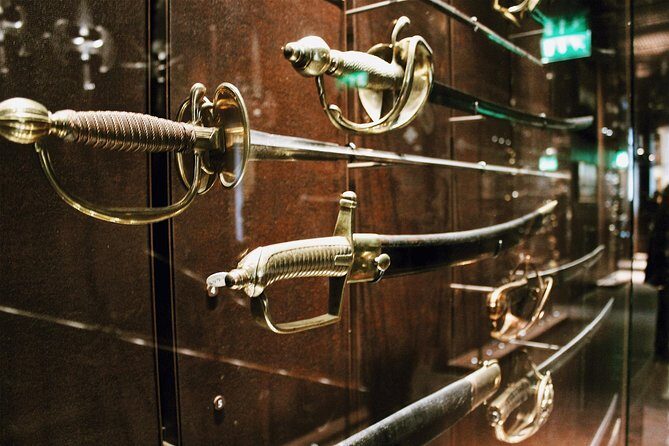 Skip-the-line Les Invalides World War Museum Guided Tour - Semi-Private 8ppl Max - FAQ