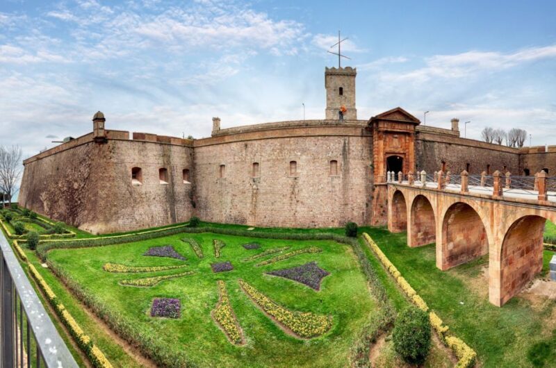 Skip-the-line Montjuïc Castle Tour with a Cable Car Ride - FAQ