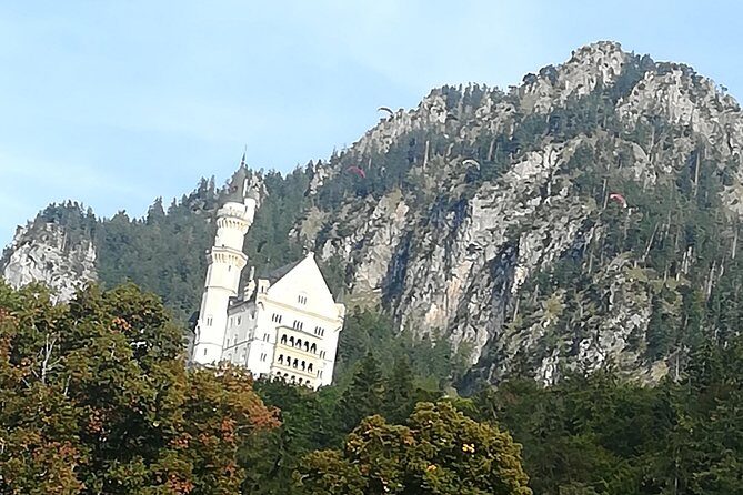 Skip-the-Line Neuschwanstein Castle Tour from Munich - The Experience for Different Types of Travelers