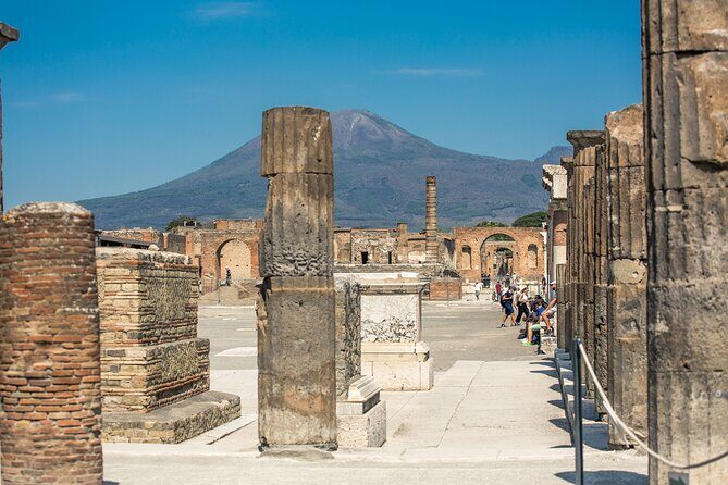 Skip-the-Line Pompeii Guided Tour from Sorrento - Is This Tour Right for You?