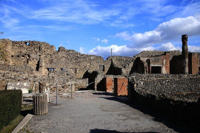 Skip the Line Pompeii Tour For Kids and Families w Special Guide - A Closer Look at the Tour Experience