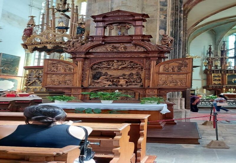 Skip-the-Line Private Tour of Prague Castle & Hidden Gems - Authentic Experiences and Real Feedback