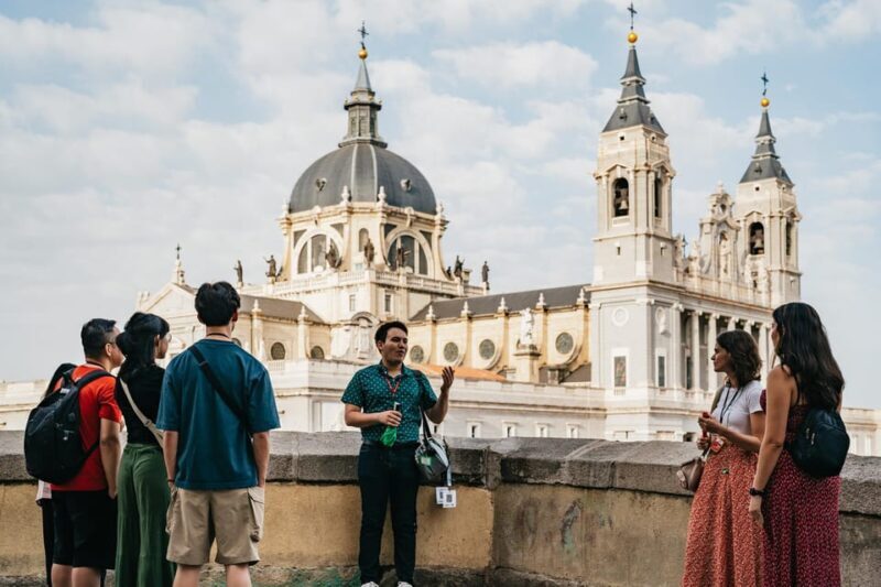 "Skip the line" Royal Palace + Prado Museum - Walking from Palace to Prado