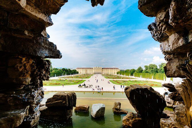 Skip-the-Line Schonbrunn Palace Guided Tour and Vienna Historical City Tour - The Experience on the Ground