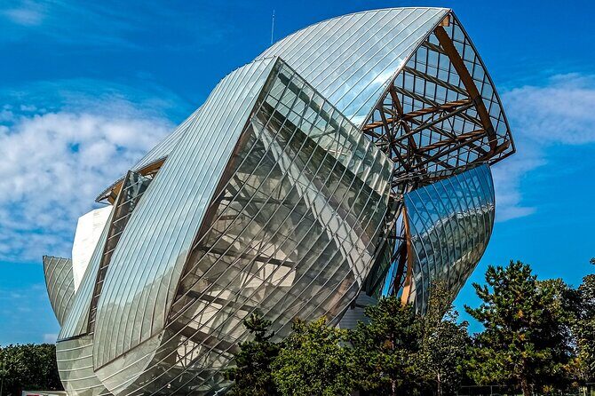 Skip-the-line Ticket Premium Access to Fondation Louis Vuitton - What to Expect from Your Visit