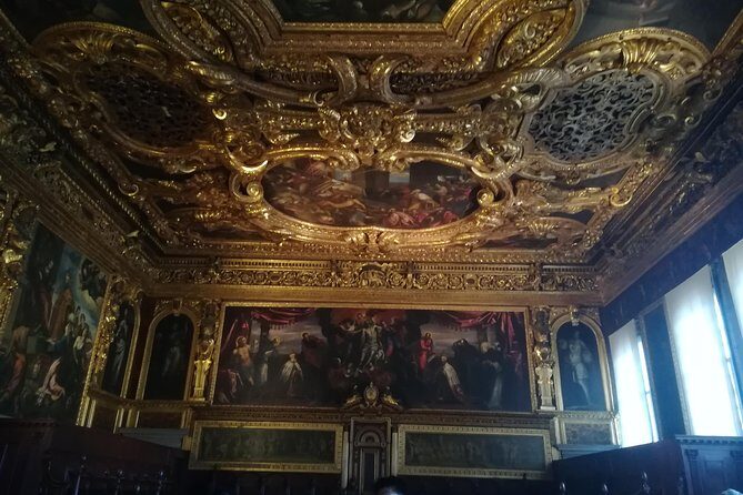 Skip-the-Line Venice Private Tour Including St Mark Doges Palace & Gondola Ride - Authentic Voices from Travelers