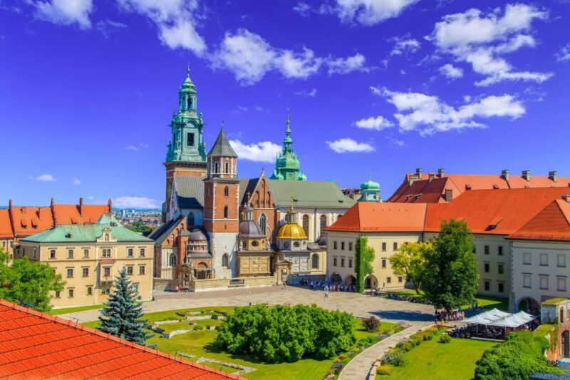 Skip-the-Line Wawel Castle Chambers Private Tour - Key Points