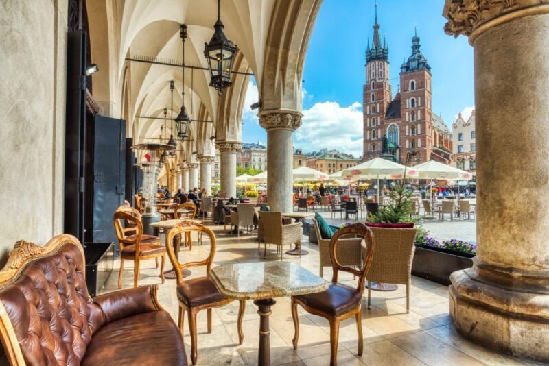 Skip the Line Wawel Castle Chambers Small Group Tour - Who Should Consider This Tour?