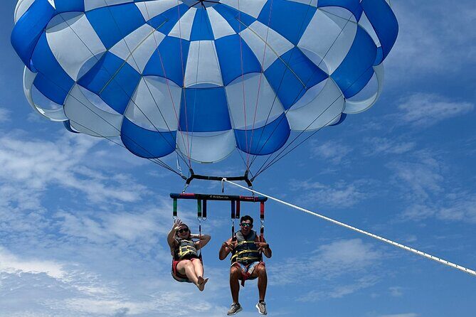 Sky High Parasailing From Marina Cafe - Destin Florida - Key Points