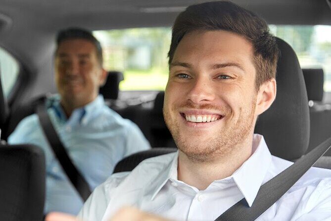 Sky Lagoon Transfers to/from Keflavík International Airport - Who Is This Transfer Service Best For?