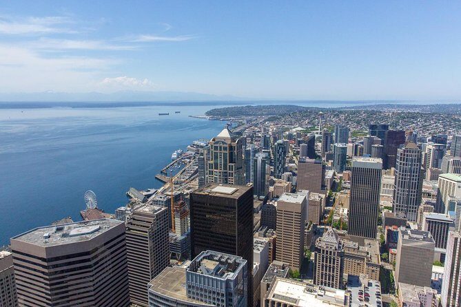 Sky View Observatory at the Columbia Center Admission Tickets - Who Should Consider Visiting?