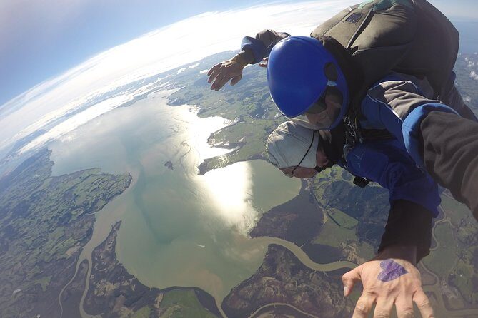 Skydive Auckland - Who Should Consider This?