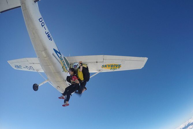 Skydive Fiji Legend 13000ft Tandem Jump (60 seconds free fall) - What to Expect from the Tour