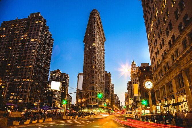 Skyline Night Bus Audio Narrated Tour Experience - FAQ