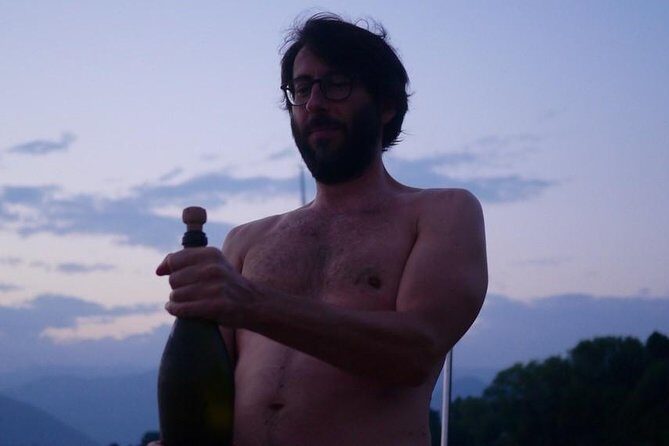 Slow boat tour for small groups with appetizer on Lake Maggiore - Exploring Lake Maggiore from the Water