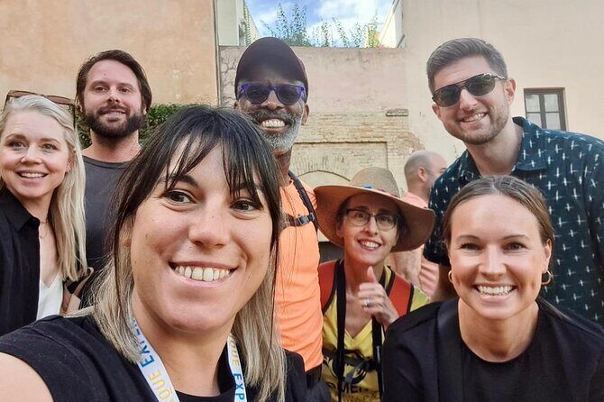 Small-Group Alcazar of Seville Guided Tour with entry ticket - Key Points