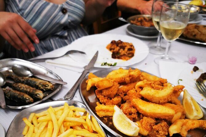Small-Group Arrábida Coast Tour & Wine Taste - Lunchtime in Setubal — A Feast of Flavors