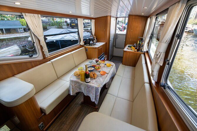 Small Group Boutique All-Inclusive Tour (max 12 p) With Captain - An Honest Look at the Experience