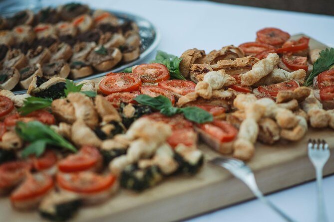 Small-Group Chianti Trip with Wine Tasting from Siena - Key Points