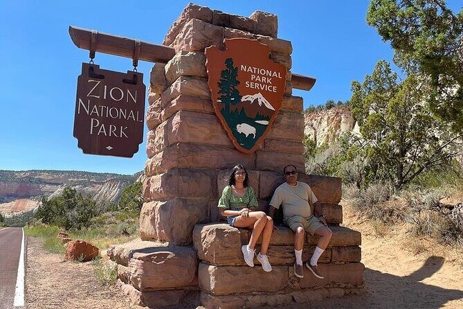 Small Group Day Tour To Explore Bryce Canyon & Zion National Park - Key Points