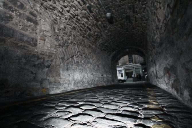 Small Group Edinburgh Underground Vaults & Graveyard Ghost Tour - FAQ