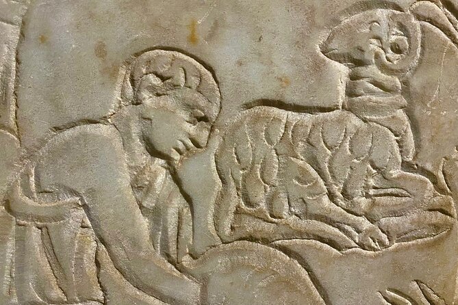 Small Group Express Tour of Roman Catacombs with Transfer - The Appian Way Stop: A Quick Via Appia Antica Moment