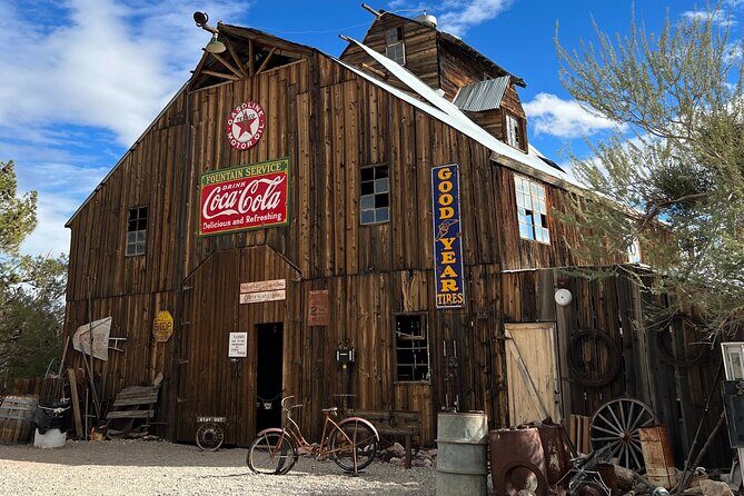 Small Group Ghost Town, 7 Magic Mountains, Las Vegas Sign - What to Expect from the Itinerary