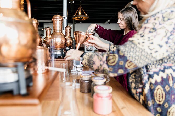 Small-Group Gin Masterclass in Gold Coast - Small-Group Gin Masterclass in Gold Coast: A Practical and Fun Experience for Spirit Enthusiasts