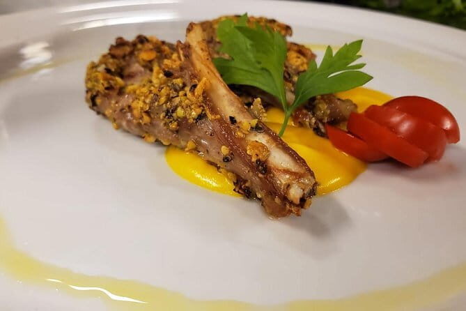 Small Group Gourmet Cooking Lesson With Dinner In Florence - Who Should Consider This Tour?