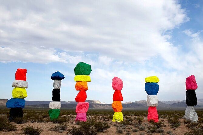 Small Group Grand Canyon, Hoover Dam and 7 Magic Mountains Tour - Comfort and Convenience