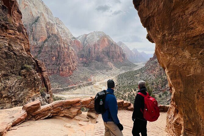 Small Group Guided Photography and Walking Tour of Zion - FAQs