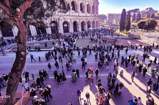 Small Group Guided Tour Colosseum Roman Forum & Palatine Hill - Who Should Book This Tour?