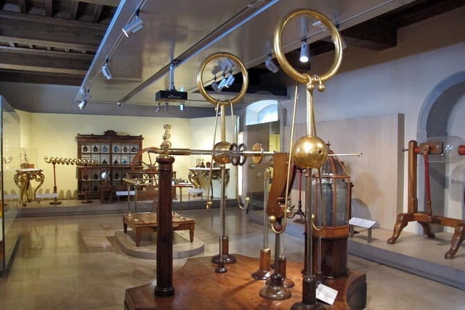 Small-group Guided tour of Galileo's Museum - Why a Guided Tour Makes a Difference