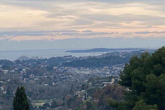 Small-Group Half-Day Tour to St-Paul-de-Vence, Antibes and Cannes from Nice - The Value of This Tour