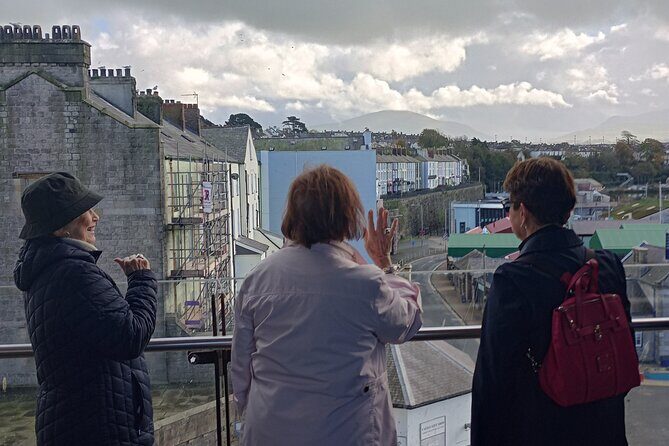 Small group Holyhead shore excursion in Caernarfon castle - A detailed look at the tour