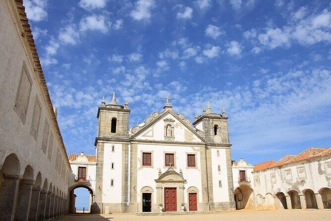 Small Group Jeep Tour from Castelo to Cabo Espichel - FAQs