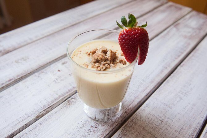 Small Group Market tour and Dining Experience at a Cesarina's home in Rimini - Group Size and Atmosphere