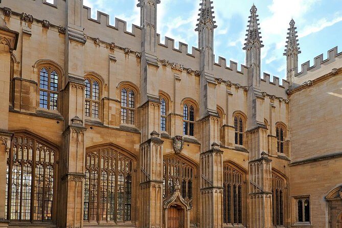 Small-Group Oxford, Warwick Castle and Stratford-upon-Avon - FAQ