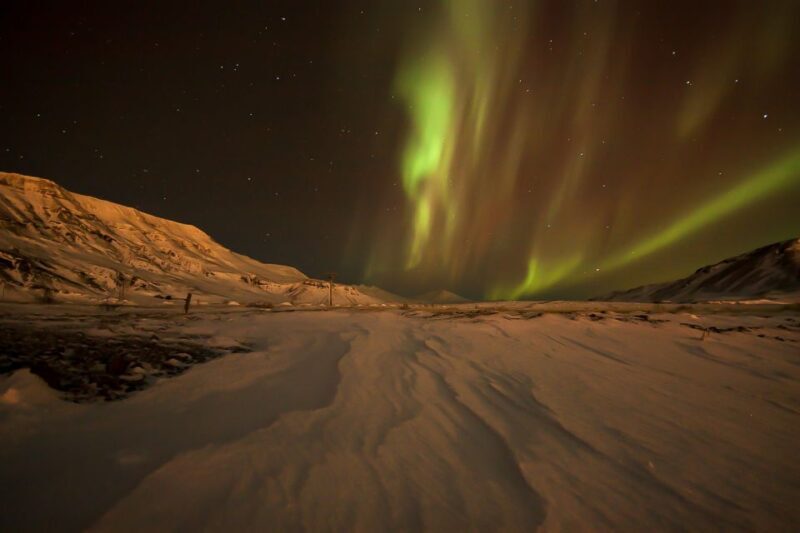 Small-Group Premium Northern Lights Tour from Reykjavik - Price and Value
