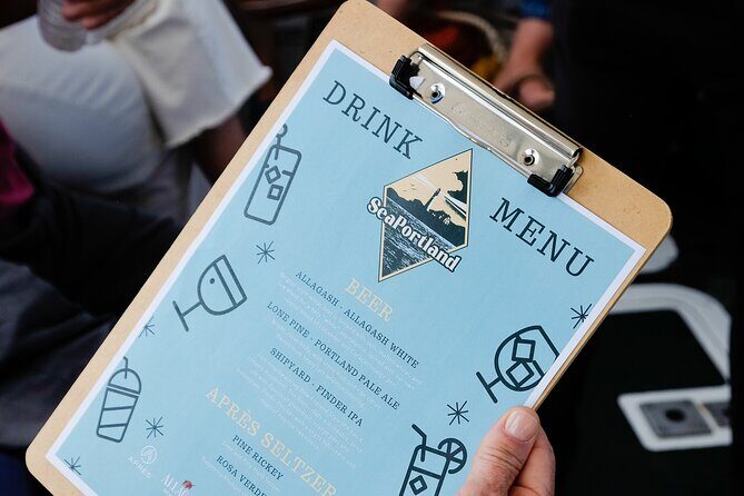 Small Group Scenic Lighthouse Boat Cruise With Local Drinks - Key Points