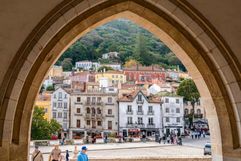 Small Group: Sintra, Pena Palace, Moorish Castle & Cascais - Who Is This Tour Best For?
