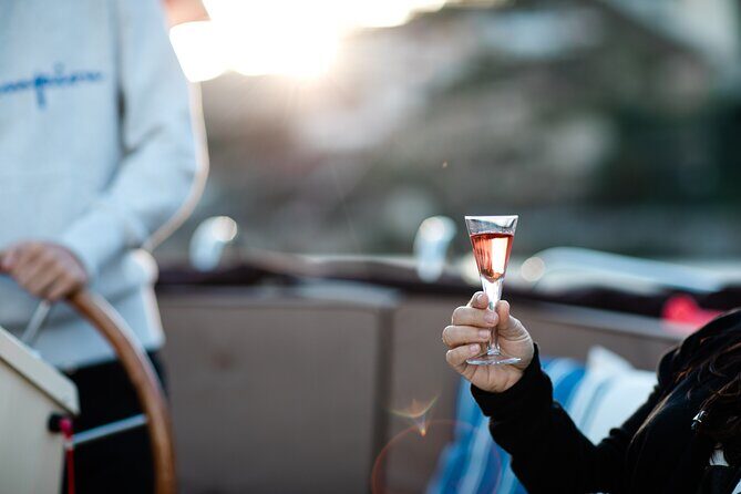 Small-Group Six Bridges Douro River Cruise in Porto with Drinks - Practical Considerations