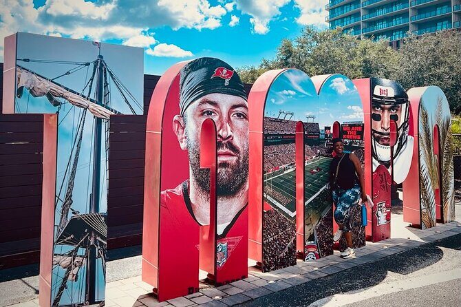 Small Group Tampa Sightseeing City Bus Tour - Key Points