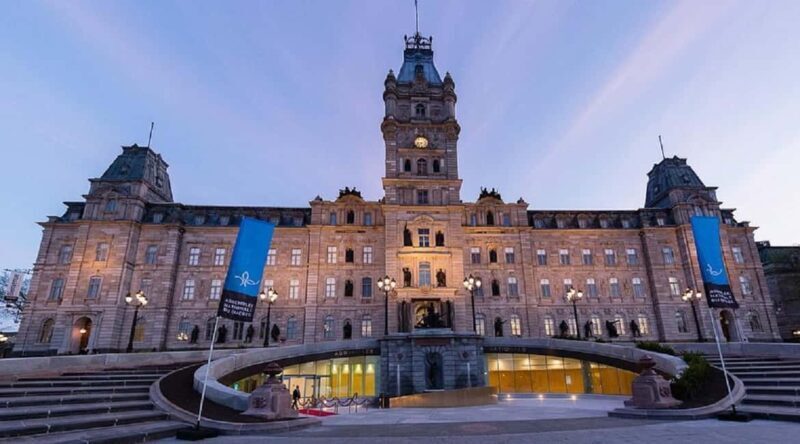 Small group: Toronto, Montreal, Quebec & Niagara 4-Day Tour - FAQs