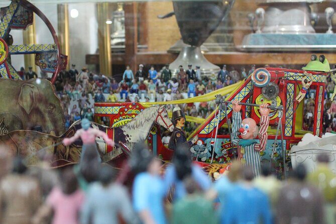 Small-Group Tour at Museum of Antique Toys - Exploring the Museum of Antique Toys