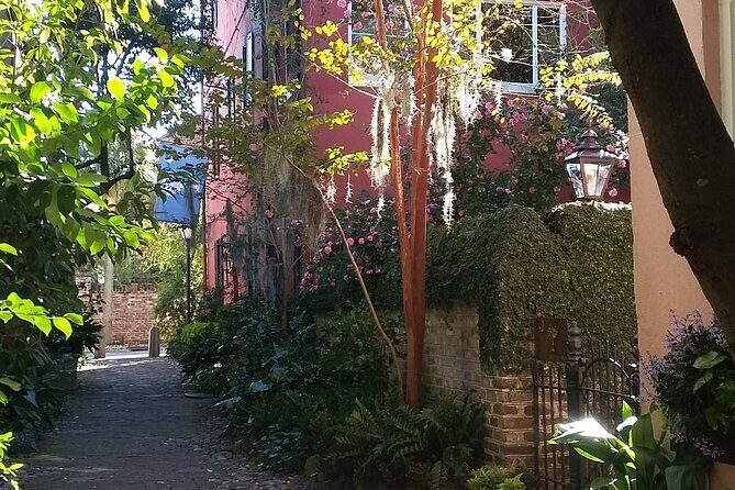 Small-Group Tour: Charleston Old Walled City Historical Walking Tour - Why We Think This Tour Is a Good Deal
